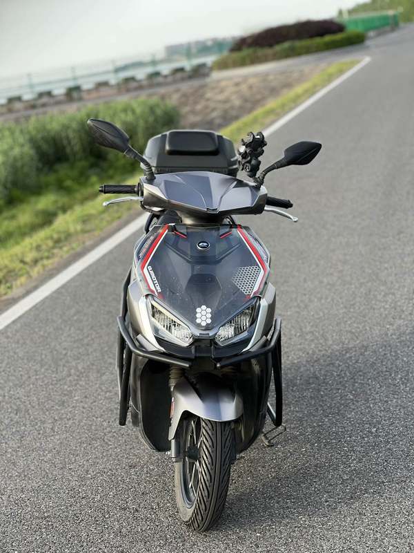 二手QJMOTOR鸿150RS
