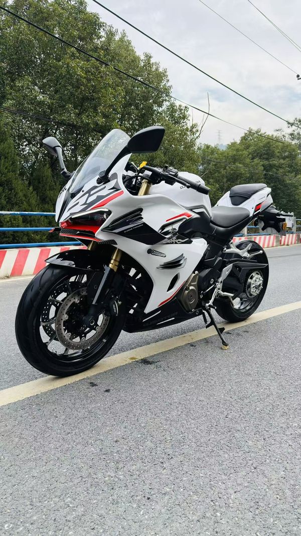 二手QJMOTOR赛450
