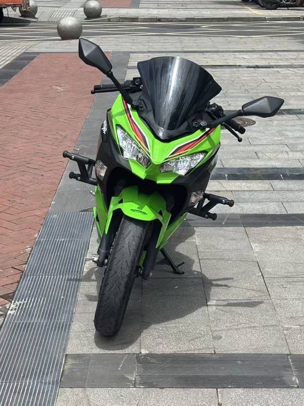 二手川崎Ninja 400