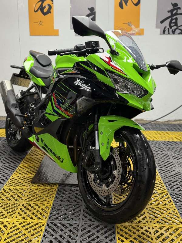 二手川崎ZX-4R