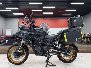 二手贝纳利TRK552