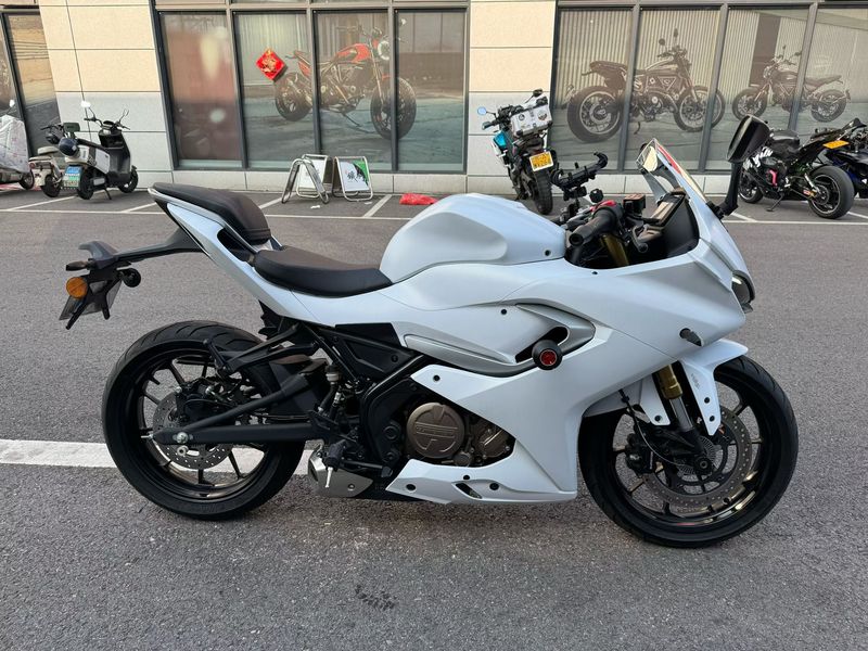 二手QJMOTOR赛250