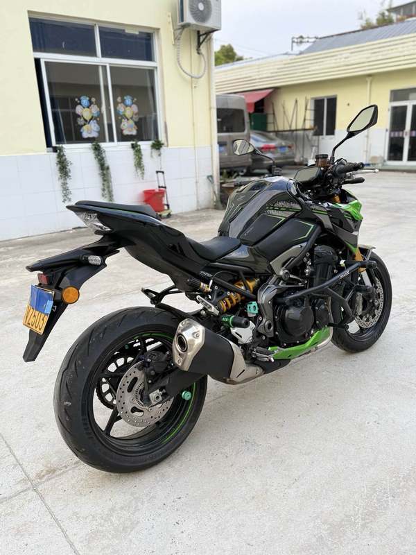 二手川崎Z900