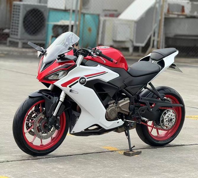 二手QJMOTOR赛400