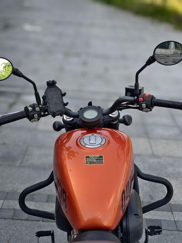 二手QJMOTOR闪300
