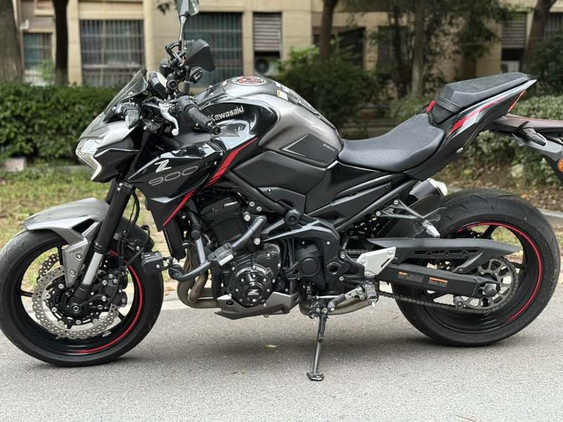 二手川崎Z900