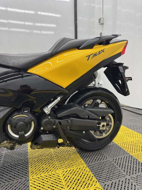 二手雅马哈TMAX