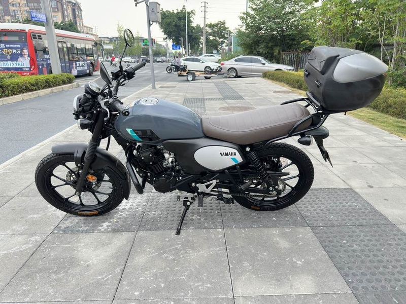 二手建设雅马哈GT150 Fazer