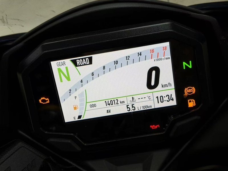 二手川崎ZX-4R