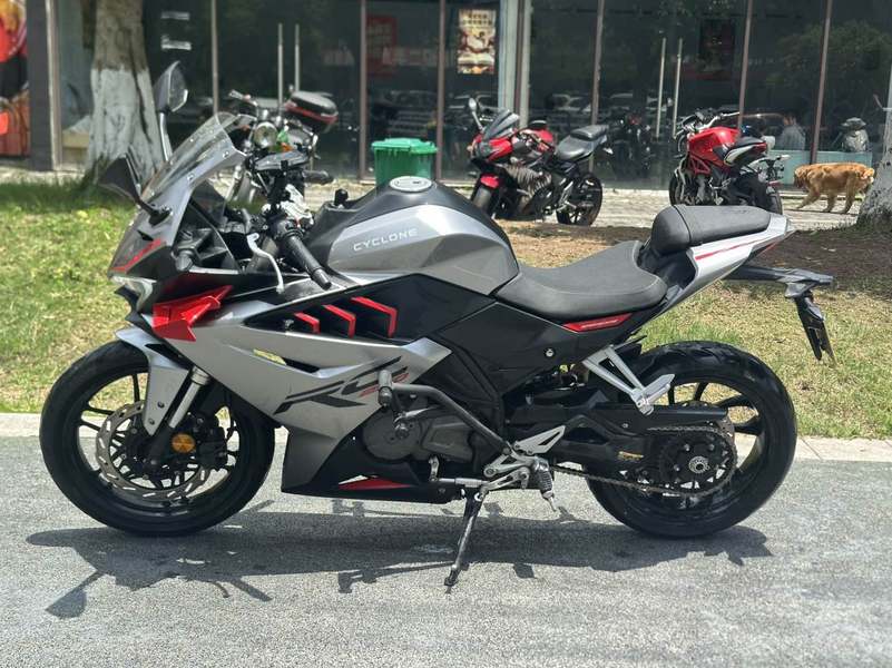 二手赛科龙RC250