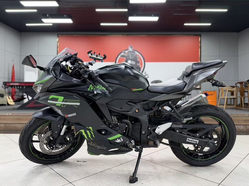 二手川崎ZX-4R