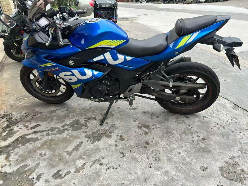 二手豪爵铃木GSX250R