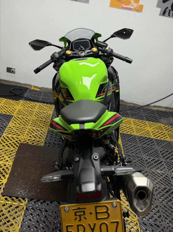 二手川崎ZX-4R