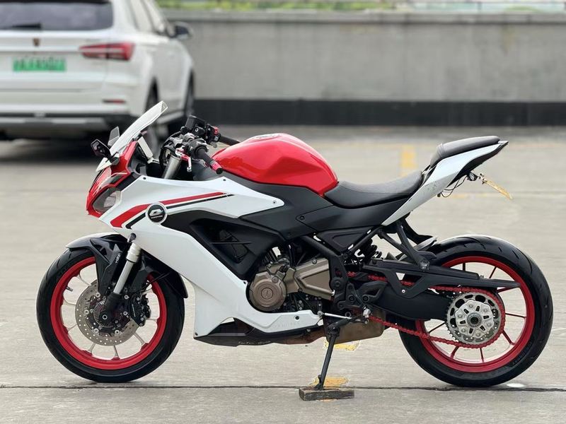 二手QJMOTOR赛400
