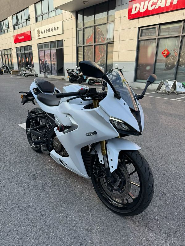 二手QJMOTOR赛250