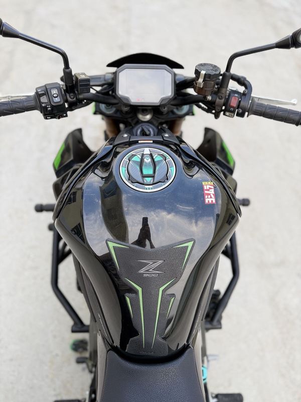 二手川崎Z900