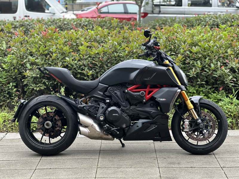 二手杜卡迪Diavel 
