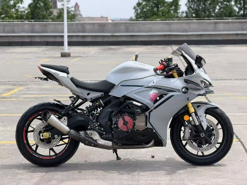 二手QJMOTOR赛600