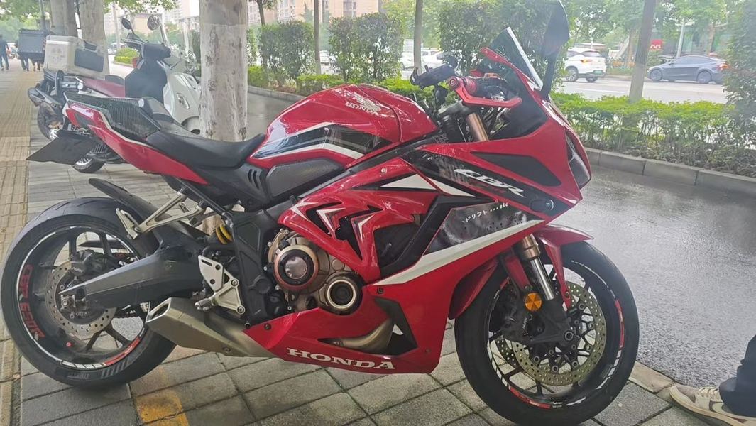 二手本田CBR650R