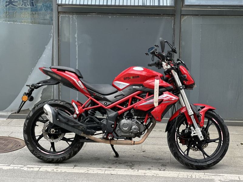 二手贝纳利红宝龙 TNT150i