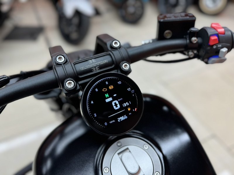 二手QJMOTOR闪350