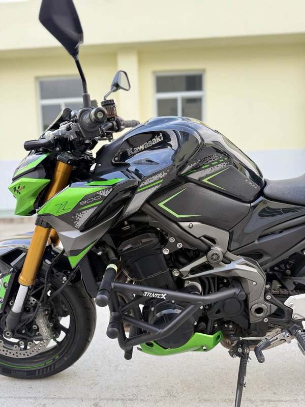 二手川崎Z900