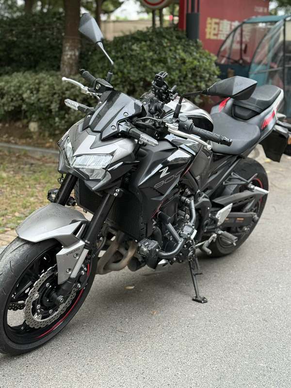 二手川崎Z900