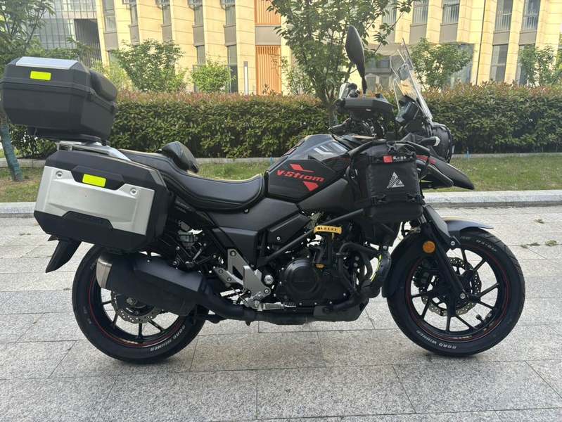 二手豪爵铃木DL250