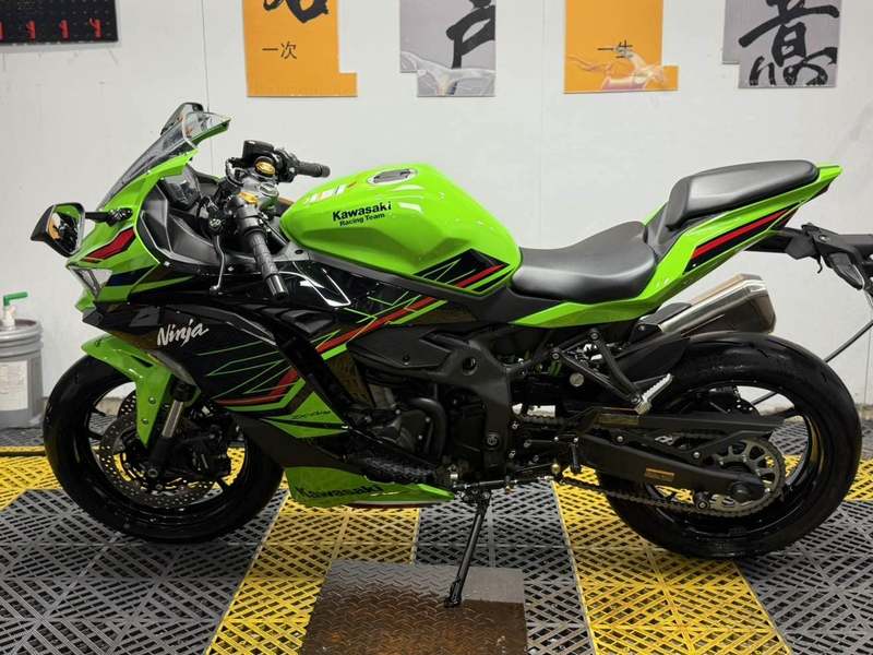 二手川崎ZX-4R