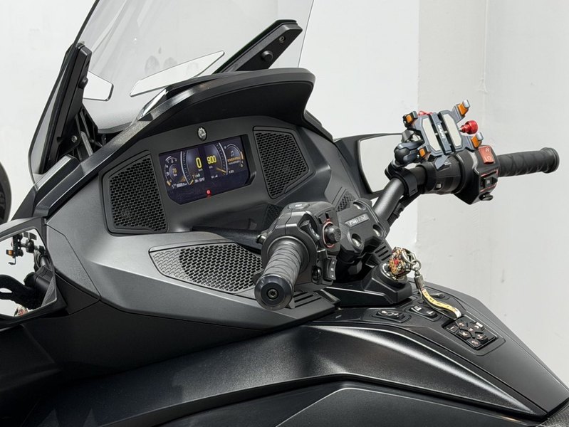 二手庞巴迪Spyder RT