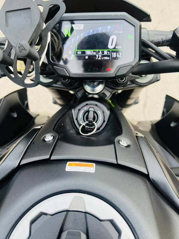 二手川崎Z900
