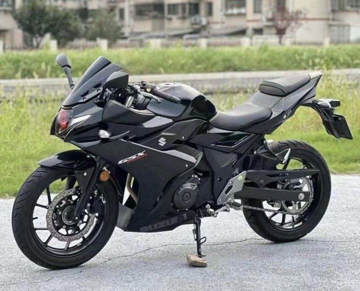 二手豪爵铃木GSX250R