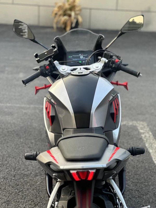 二手赛科龙RC250