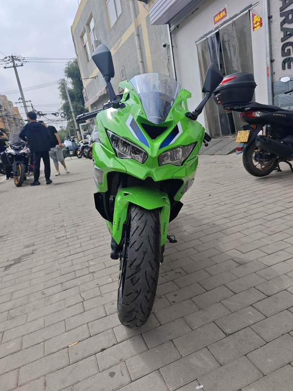 二手川崎ZX-4R