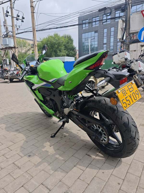 二手川崎ZX-4R