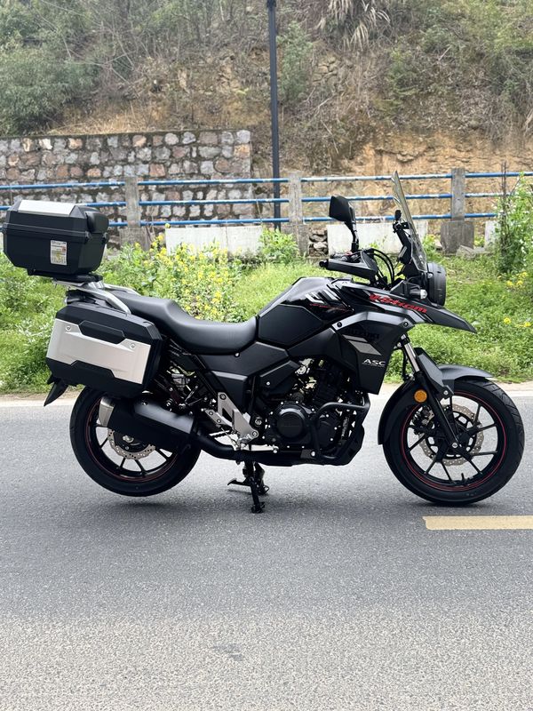 二手豪爵铃木DL250