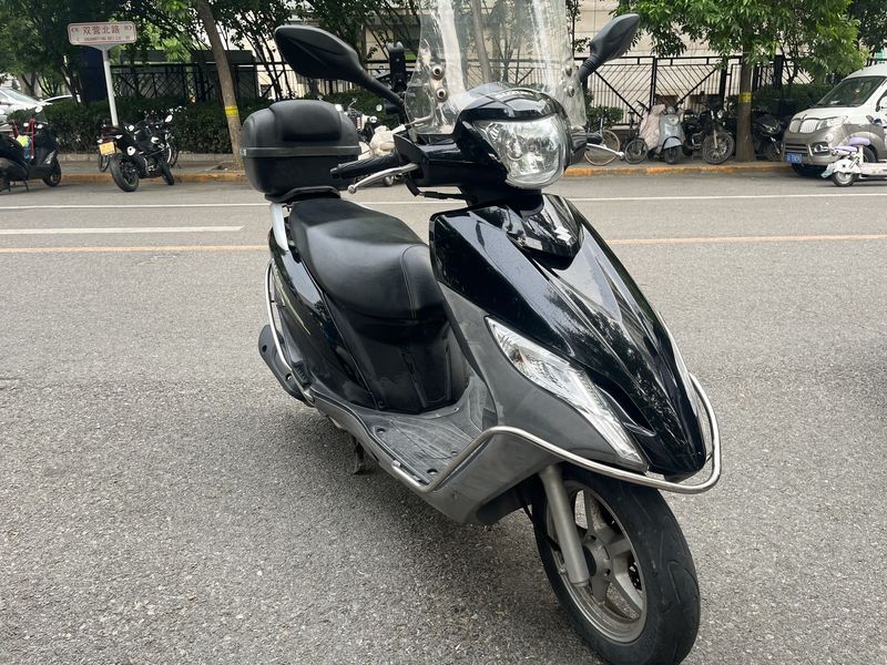 二手济南铃木优友 UU125i