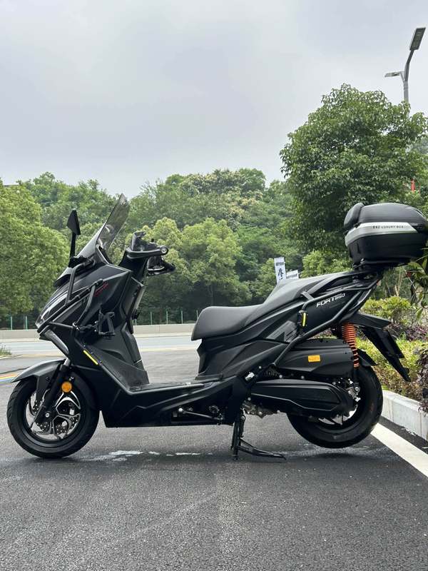 二手QJMOTOR鸿250