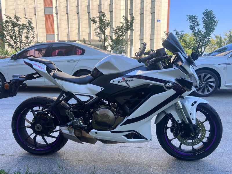 二手QJMOTOR赛400