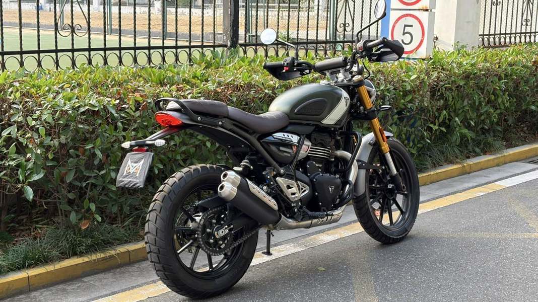 二手凯旋Scrambler 400 X