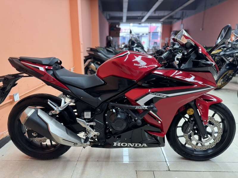 二手本田CBR400R