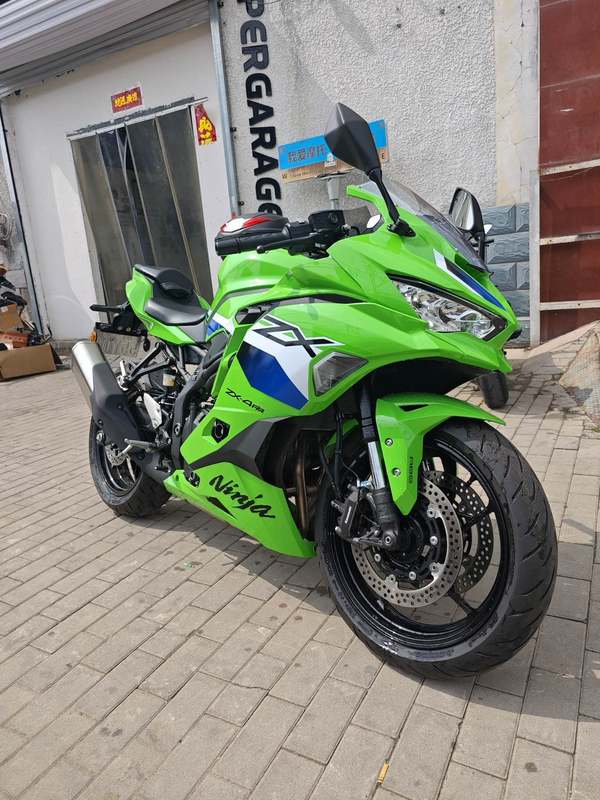 二手川崎ZX-4R