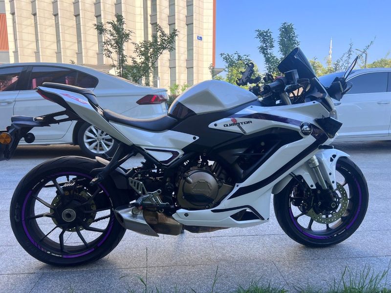 二手QJMOTOR赛400