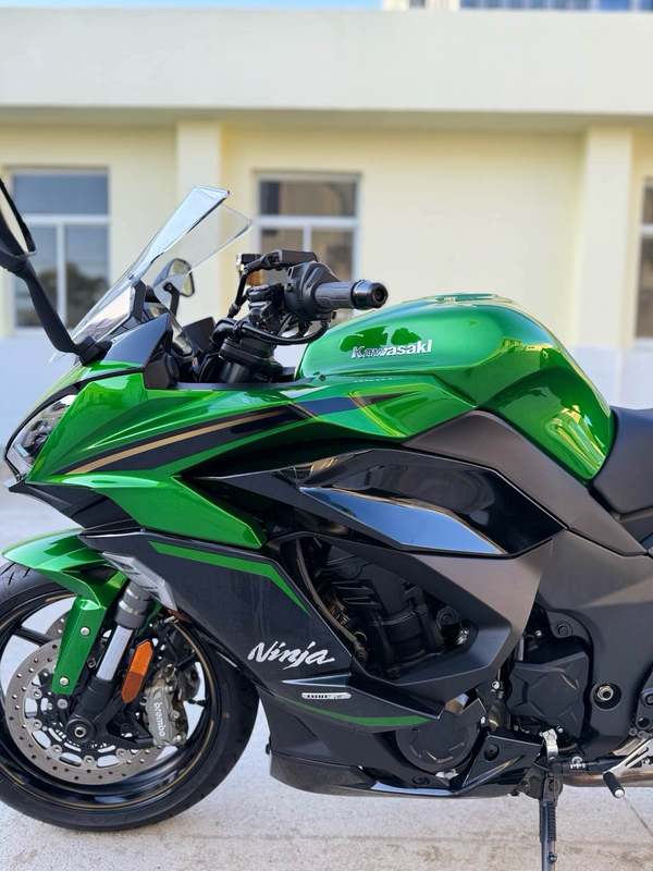 二手川崎Ninja 1100SX