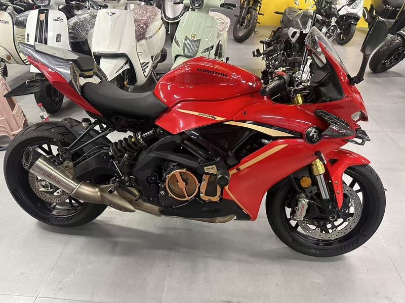 二手QJMOTOR赛600