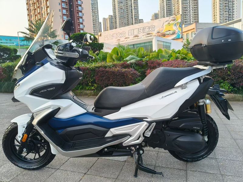 二手大阳V锐 ADV350
