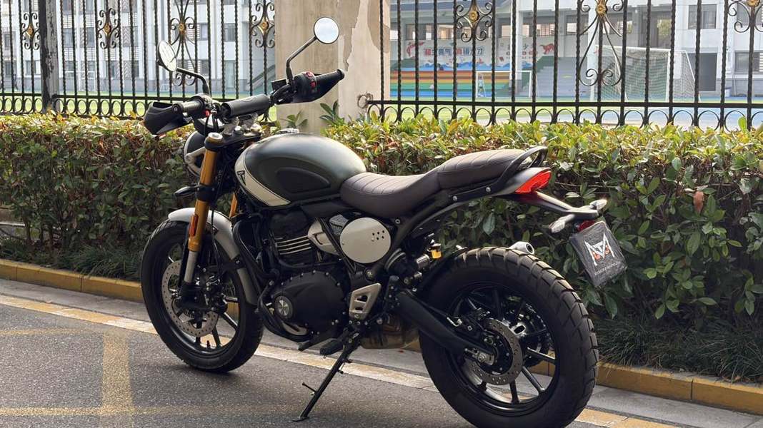 二手凯旋Scrambler 400 X