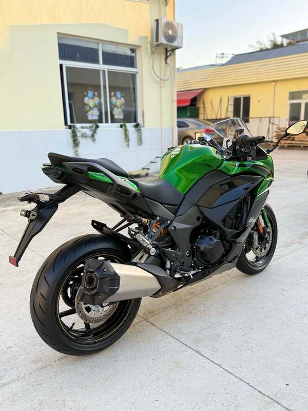 二手川崎Ninja 1100SX