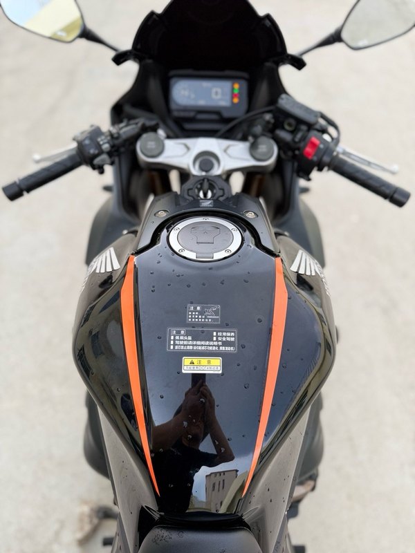 二手本田CBR650R