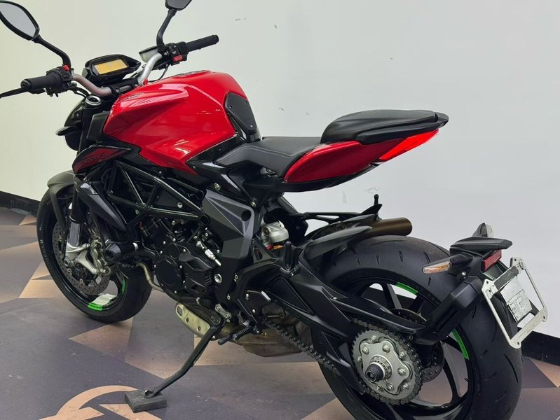二手奥古斯塔Brutale 800